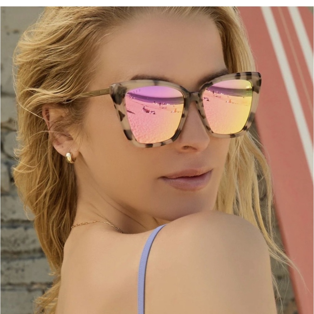 DIFF Becky II Pink Mirror Sunglasses- Full Set 🕶️